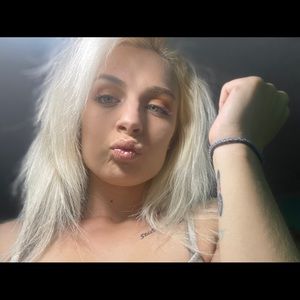 Meet your Posher, Haley